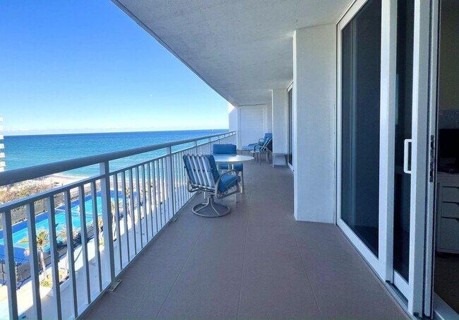 Building Photo - 3546 S Ocean Blvd