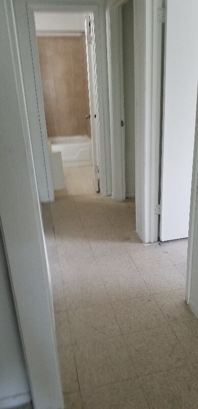 Foto del edificio - 4214 Woodmanor Dr