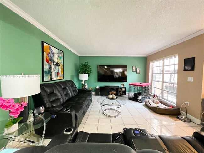 Building Photo - 11830 SW 19th Ln