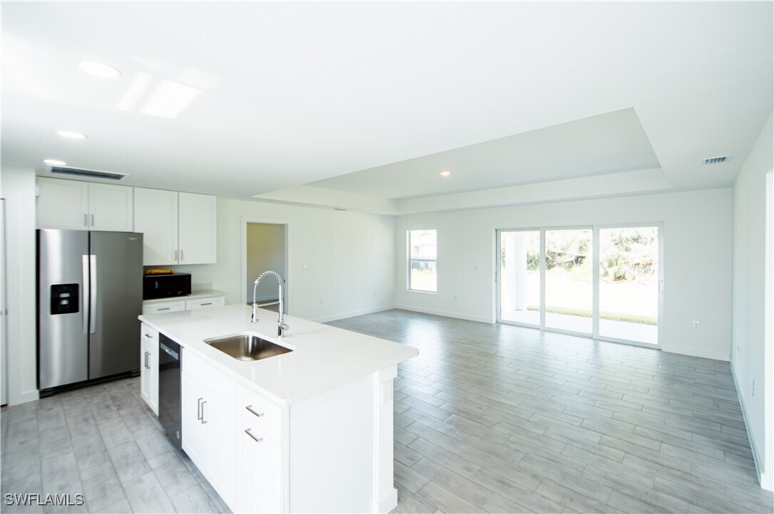 Foto principal - 2712 46th St SW