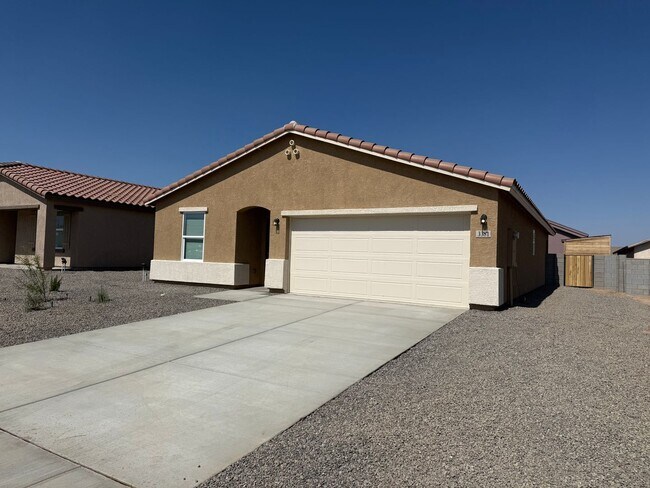 Foto del edificio - Brand New 3 Bedroom 2 Bathroom Home