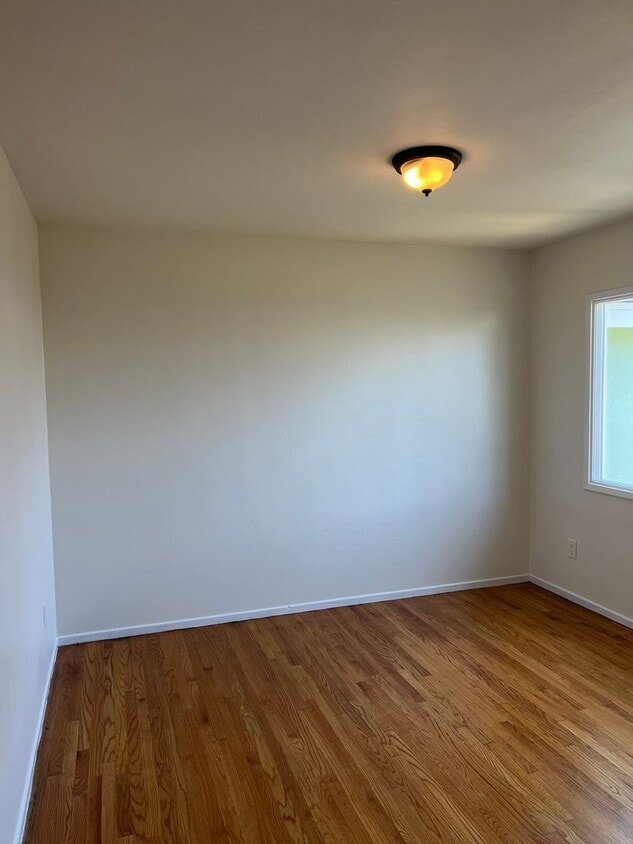 Foto principal - 3 bedroom house for rent