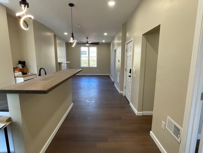 Foto del edificio - 7214 Meade St