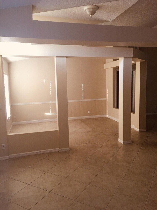 Foto del edificio - 4509 SW Van Dyke St