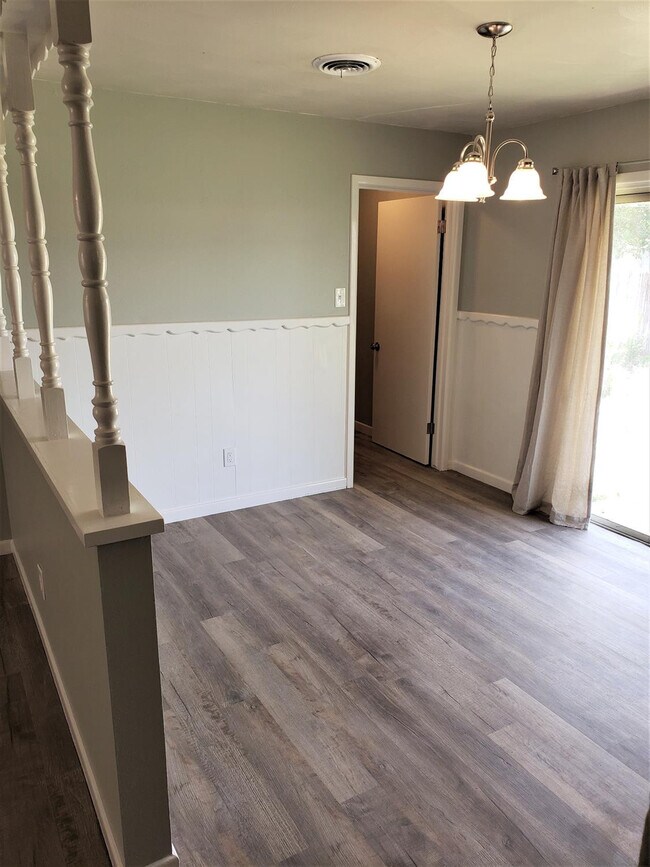 Foto del edificio - 4906 6th St