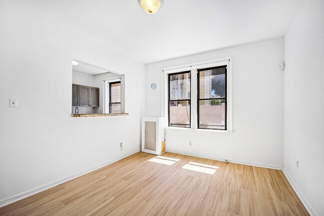 Foto del edificio - 429 Fairmount Ave