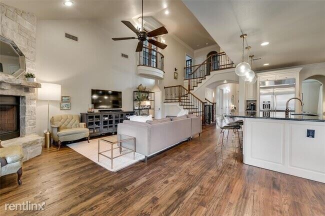 Foto del edificio - 4 br, 3.5 bath House - 6335 Velasco Ave