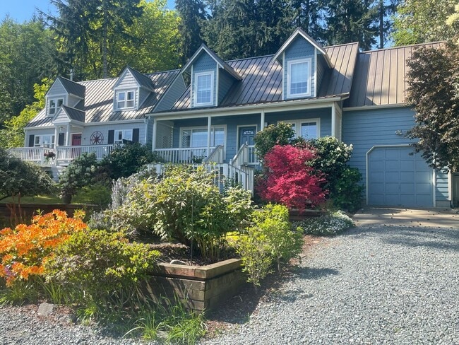 Building Photo - Stunning View With This  Cape Cod Cottage ...