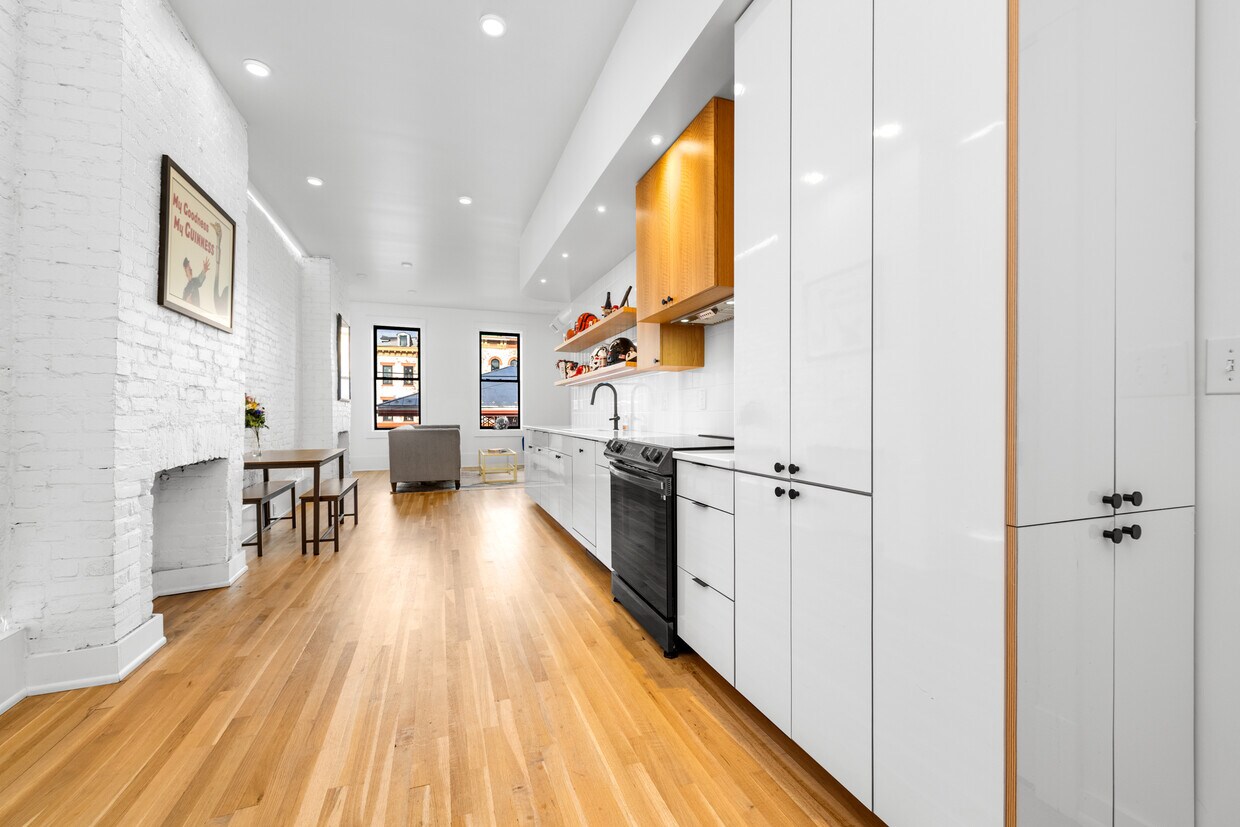 Foto principal - 133 W Elder St