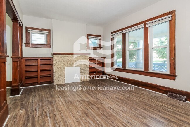 Building Photo - 472 Delmar Ave
