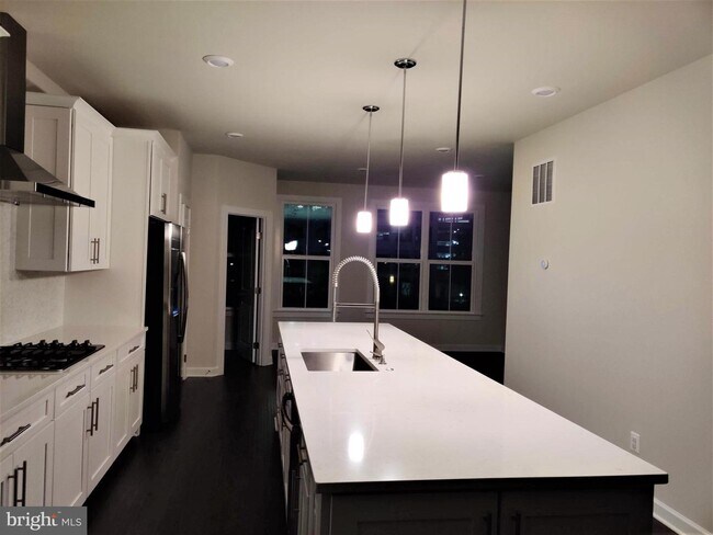 Foto del edificio - 13242 Woodland Pond Pl