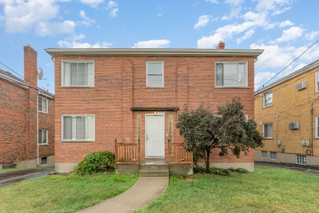 Foto del edificio - 3913 E Gatewood Ln