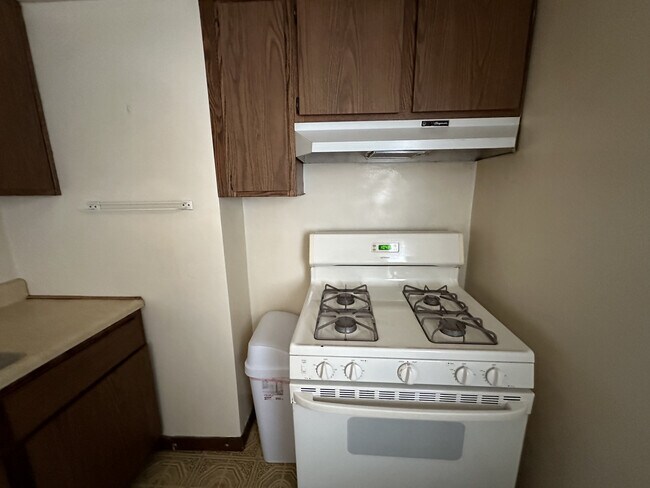 Foto del edificio - 10 Oakland Sq