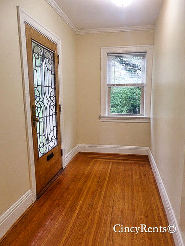 Foto del edificio - 2742 Madison Rd
