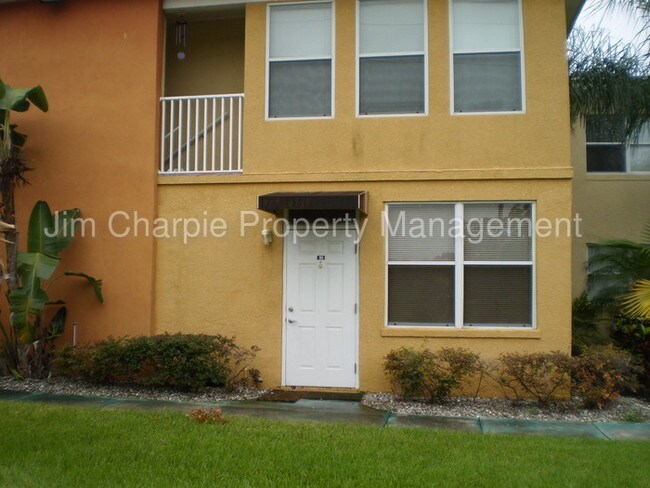 Building Photo - 1375 Drew St