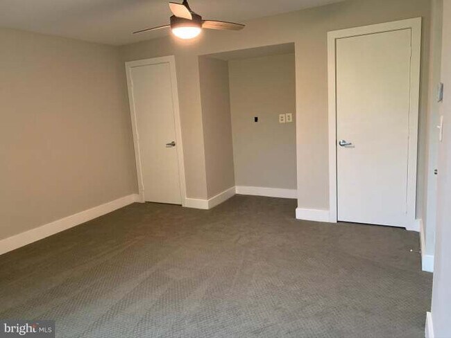 Foto del edificio - 210 Oakwood St SE