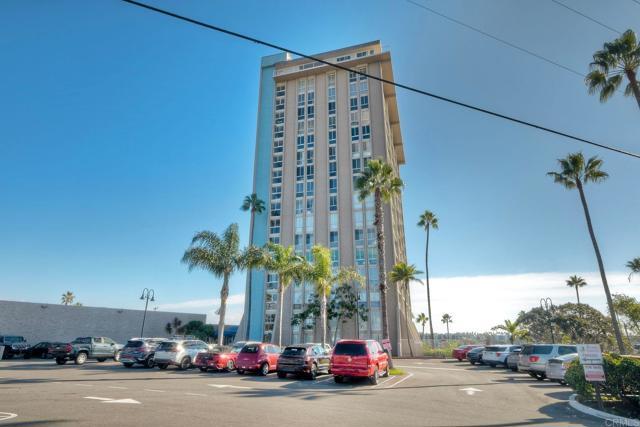 Foto del edificio - 1200 N Harbor Dr