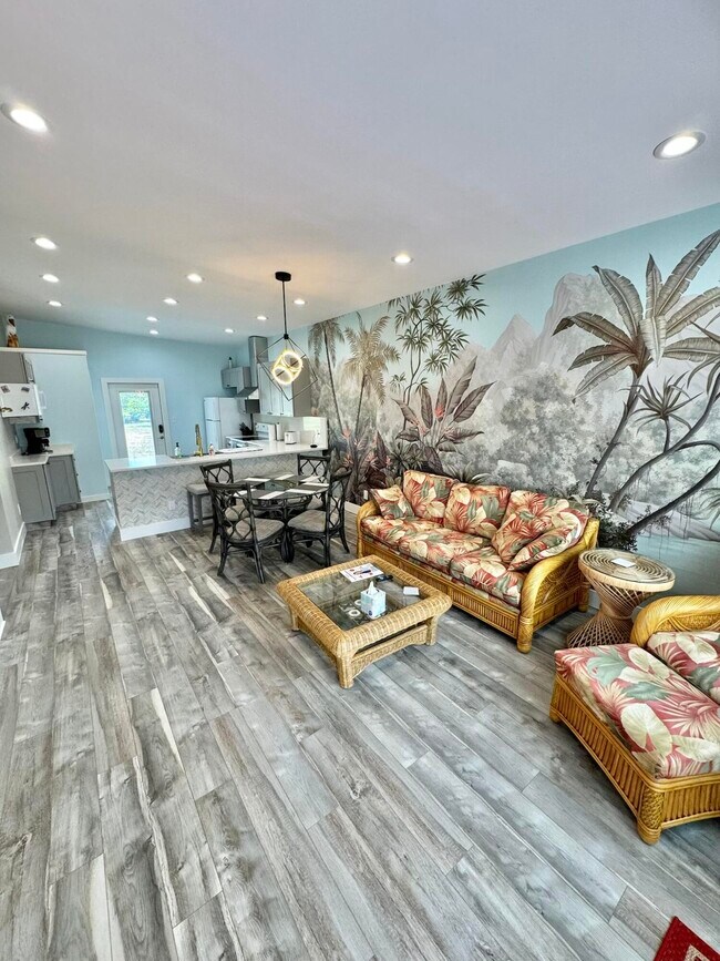 Foto del edificio - 6170 Dodd Rd