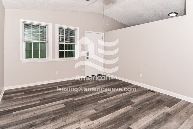 Building Photo - 7254 Pinedale Dr