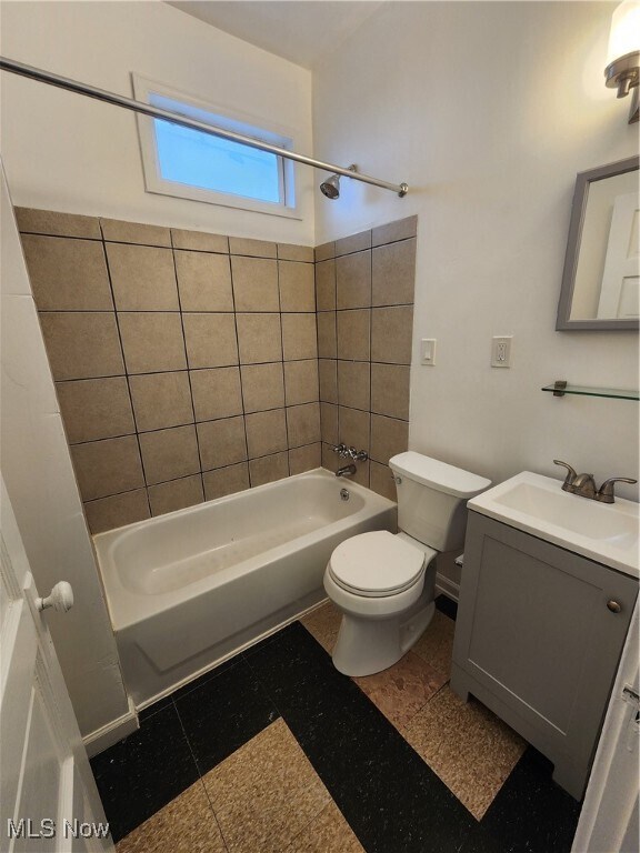 Building Photo - 1949 Coltman Rd