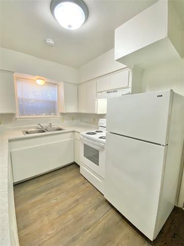 Foto del edificio - 703 N Oak St