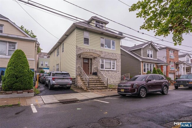 Building Photo - 7420 4th Ave