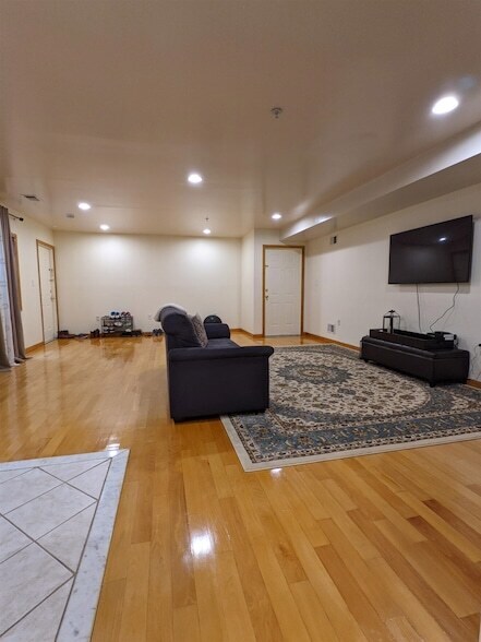 Foto del edificio - 910 Summit Ave