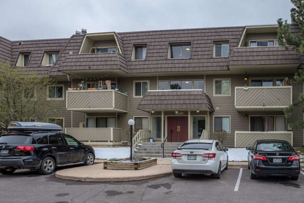 3120 Corona Trail Unit 109, Boulder, CO 80301 Condo for Rent in