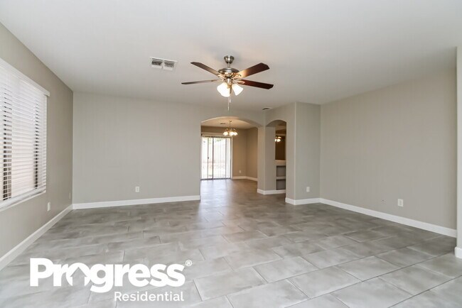 Foto del edificio - 10846 E Dragoon Ave