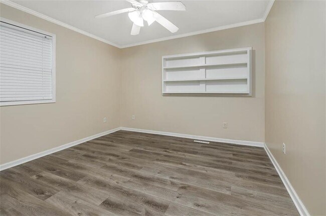 Foto del edificio - 2908 Mimosa Rd