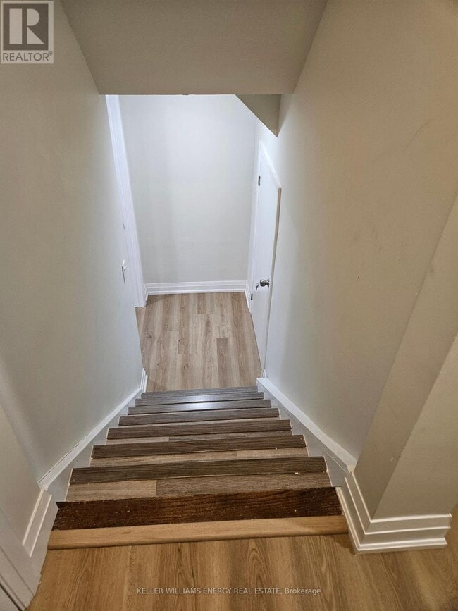 Building Photo - 111 Rosswell Dr