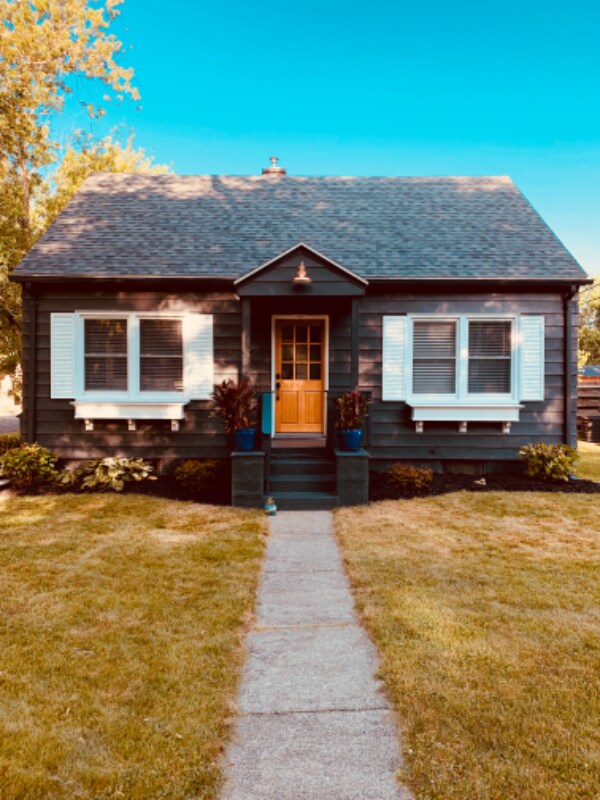 Primary Photo - 2516 S State St