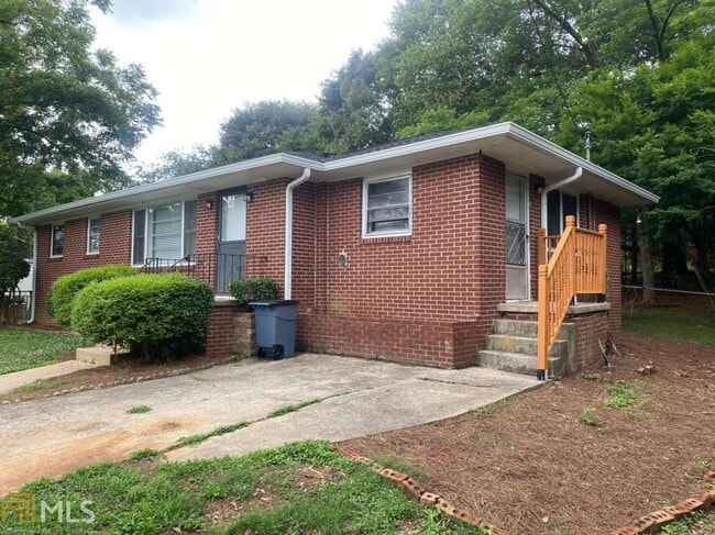 Foto del edificio - 2078 Olive Springs Rd SE