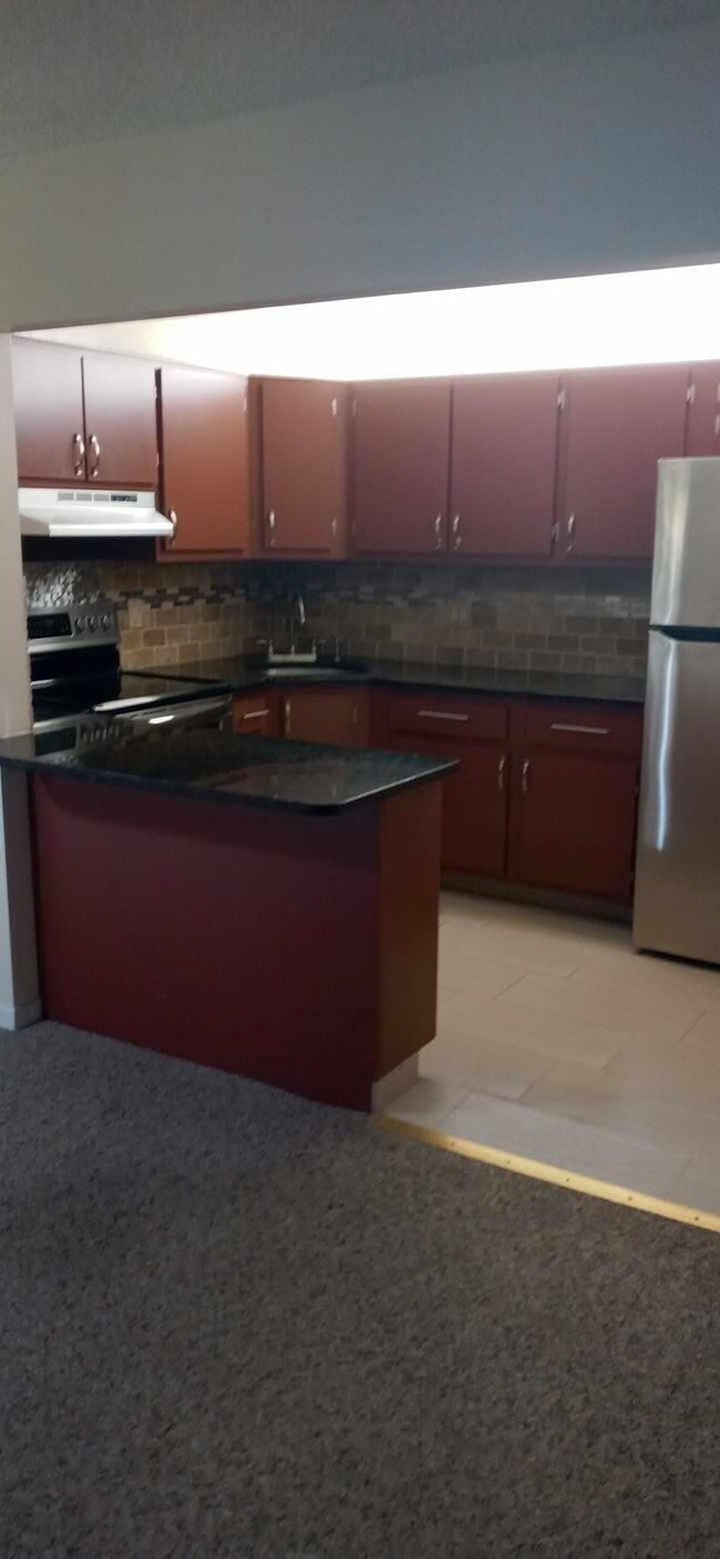 Foto del edificio - 436 Pine Glen Ln