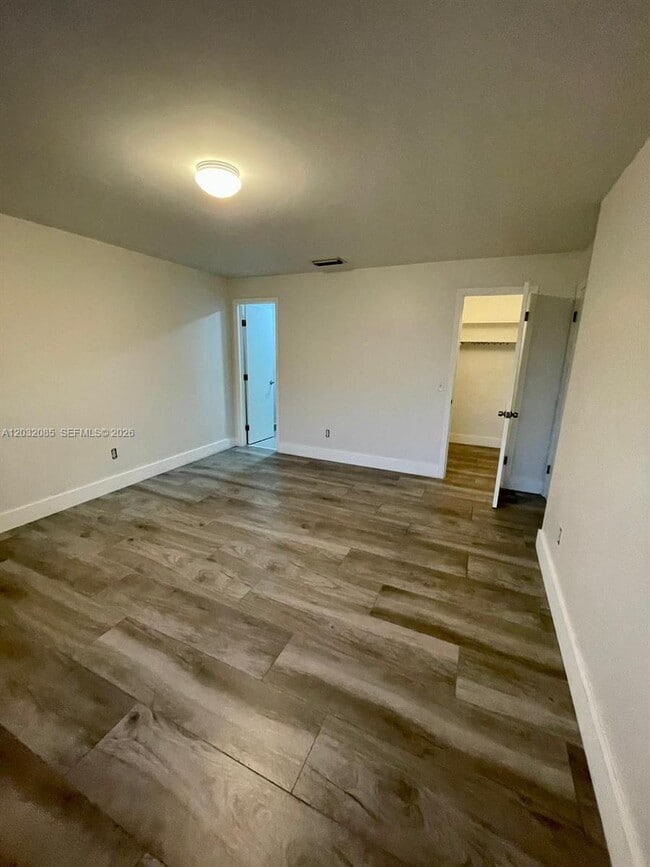 Building Photo - 8604 SW 156th Pl