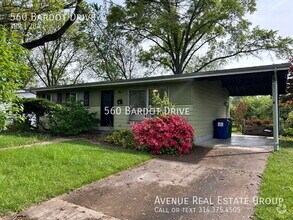 Building Photo - 560 Bardot Dr