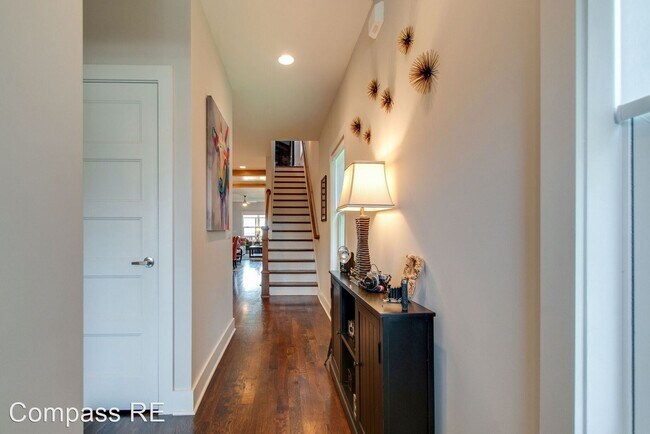 Building Photo - 4 br, 3 bath House - 6216A New York Ave.