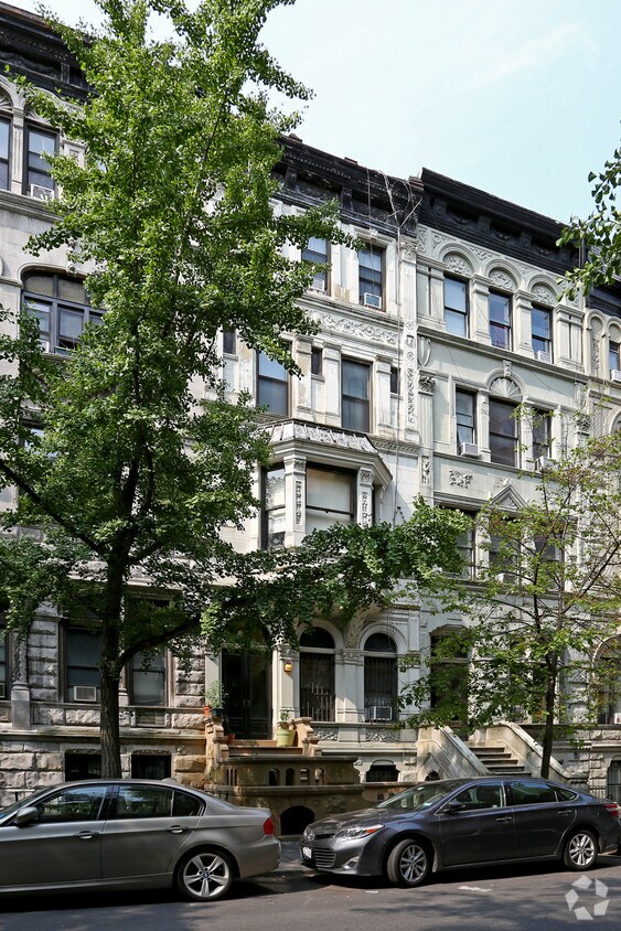 Foto del edificio - 124 W 74th St