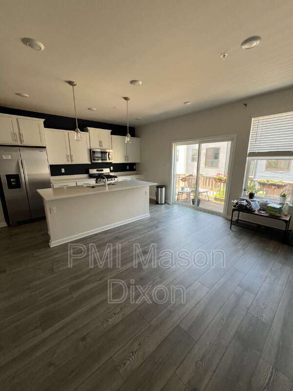 Building Photo - 4311 LaPlata Avenue