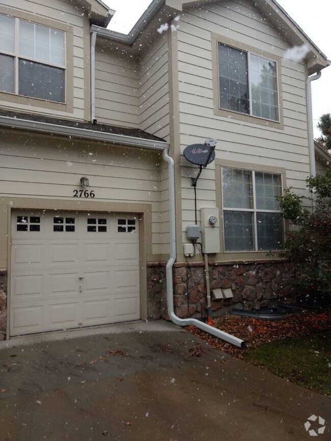 Building Photo - 2766 Whitetail Cir