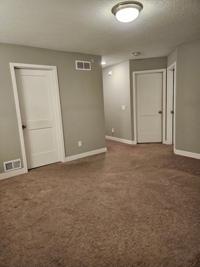 Foto del edificio - 11548 Woodside Dr