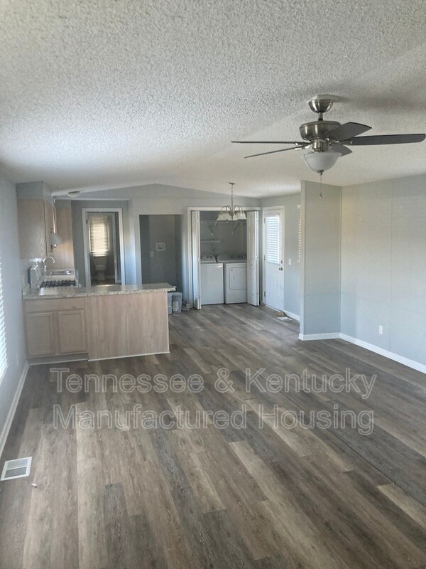 Building Photo - 207 Cumberland Ln