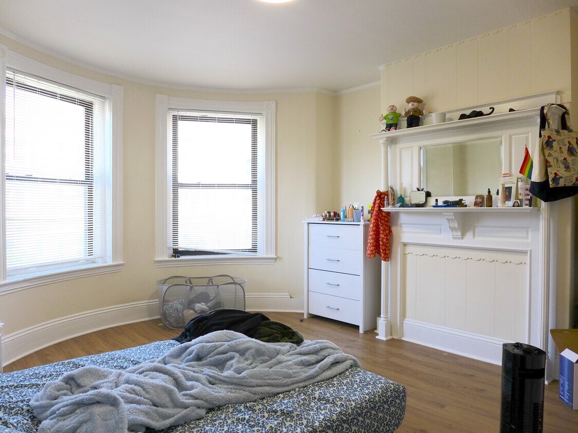 Foto principal - 864 Huntington Ave