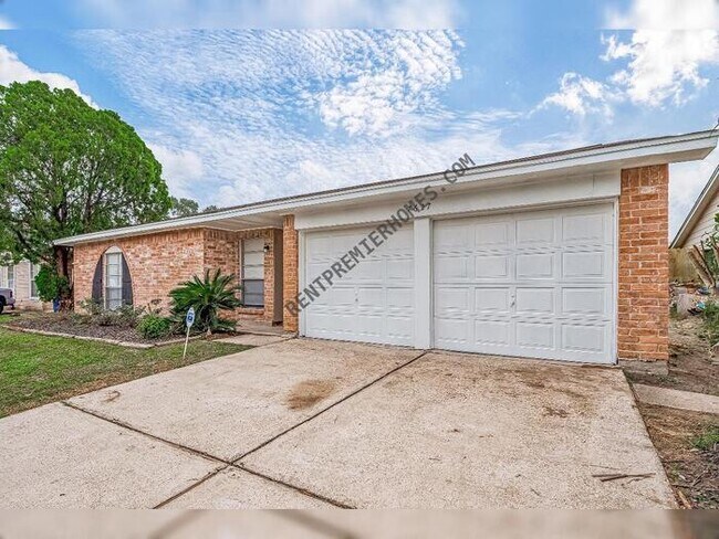 Building Photo - 7627 Winkle Wood Ln