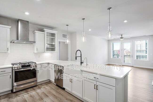 Foto del edificio - 3927 Fair Ridge Dr