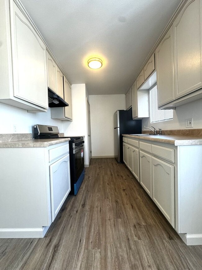 Building Photo - 111 Ximeno Ave