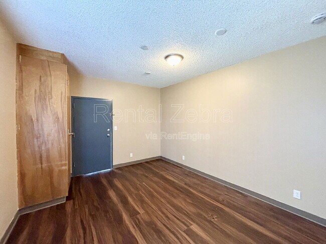 Foto del edificio - 3745 Hospital Rd