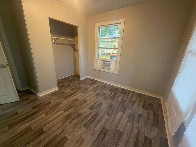 Foto del edificio - FOR RENT IN LAFAYETTE!