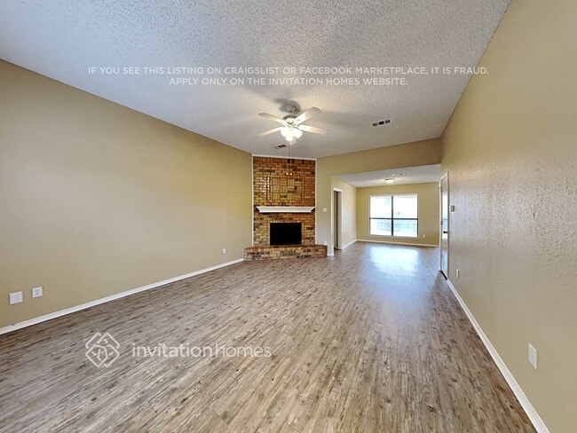 Building Photo - 353 N Beltwoods Dr