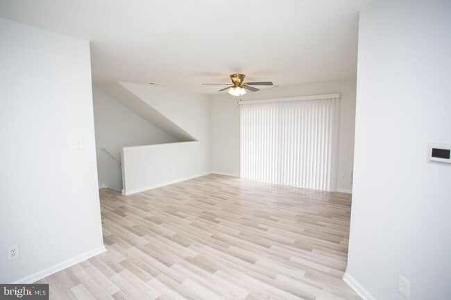 Building Photo - 608 Briarwood Ct